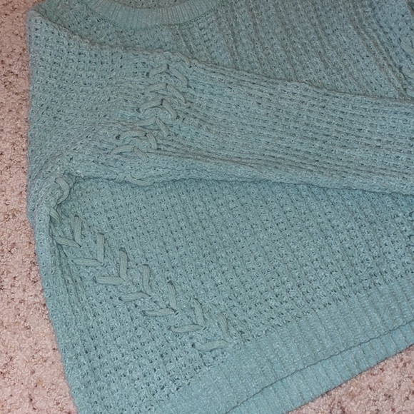 NWOT Mint Sweater - Picture 2 of 2